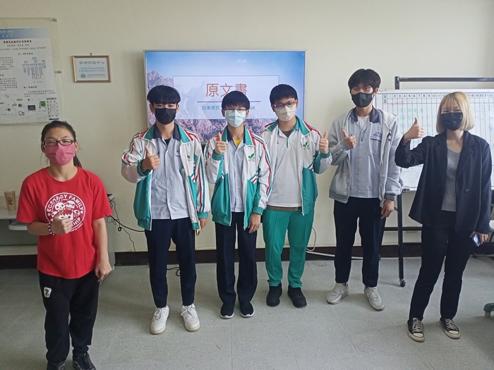 辦理112年教育部高教深耕，提升高教公共性-完善弱勢協助機制，有效促進社會流動計畫」_3/21(二)玉里高中參加本科宣導及教學展示活動圖片